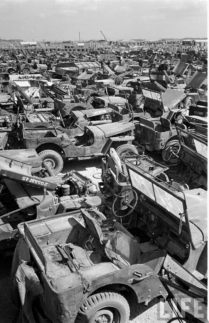 Jeep cemetary Okinawa